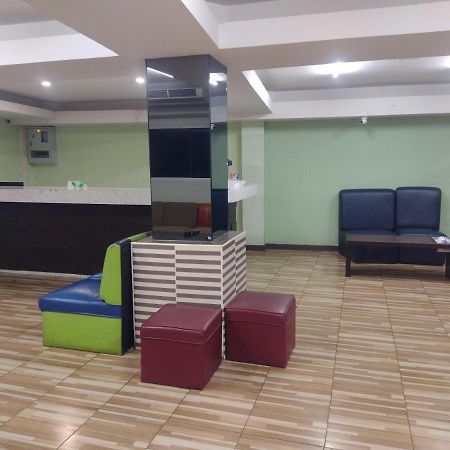 Friendly Hostel - Dmk Airport เฟรนด์ลี่ โฮสเทล ดอนเมือง Bangkok Eksteriør bilde